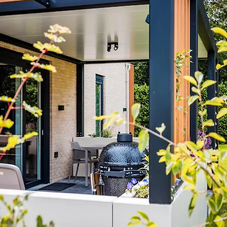 In Near Veluwe, Cleaning Included Holiday home